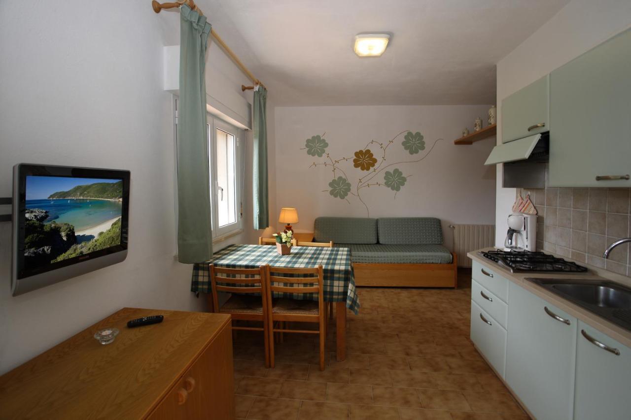 Appartamenti Tallinucci Lacona Extérieur photo